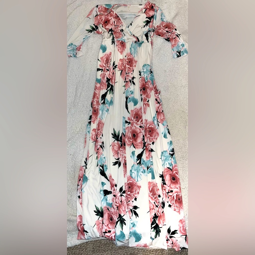 Maternity/Maxi Dress